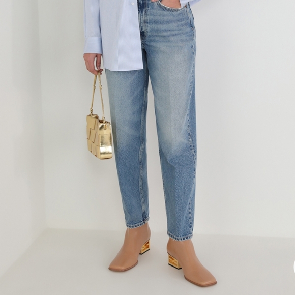 NEW$1,450 Fendi Capretto Baguette Gold Logo Heel Leather Bootie Boots Sz 38 (8) - Picture 5 of 16